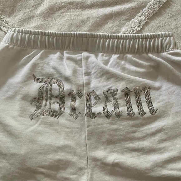 ADIKA white "dream" sweatpants - Picture 3 of 3